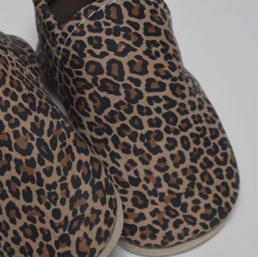leather loafers - leopard